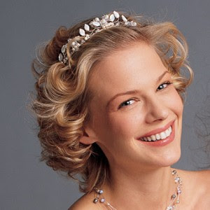 Short Wedding Hairstyles