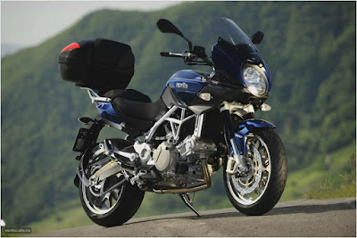 APRILIA MANA 850 GT (2009-2011) Review, Specs & Prices