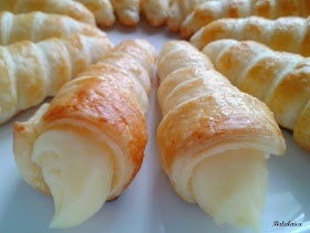 Conos de hojaldre rellenos de crema pastelera