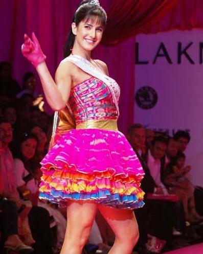 Hot Indian Barbie Girl – Katrina Kaif Pictures