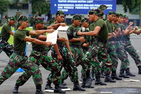 TNI-Polri Gelar Apel Pelantikan Jokowi 