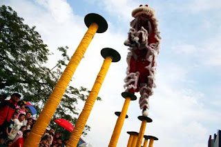 Atraksi Barongsai