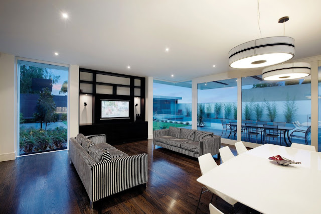 Modern living room with terrace exits 