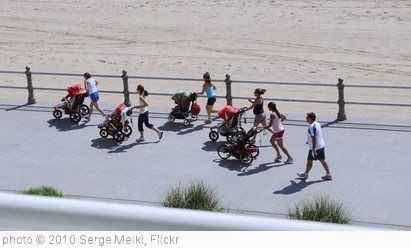 'Attack of the stroller Moms' photo (c) 2010, Serge Melki - license: http://creativecommons.org/licenses/by/2.0/