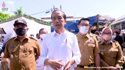 Kunjungi Cirebon, Jokowi Pastikan Ekonomi Masyarakat Semakin Bergeliat