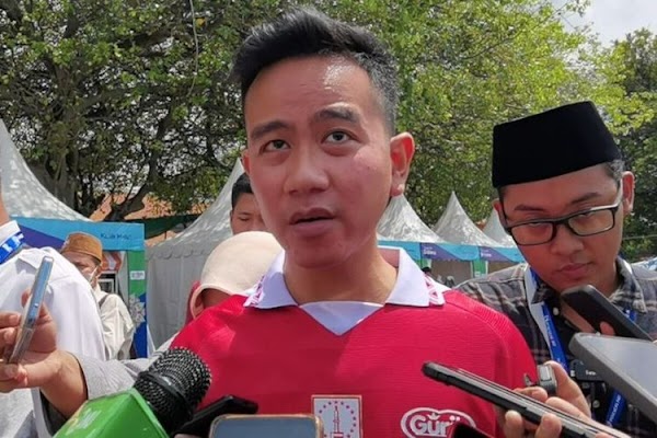 Enggak Tersinggung Jokowi Dibilang Firaun Sama Cak Nun, Gibran: Enggak Usah Dikit-dikit Lapor, Kayak Enggak Ada Kerjaan Aja!