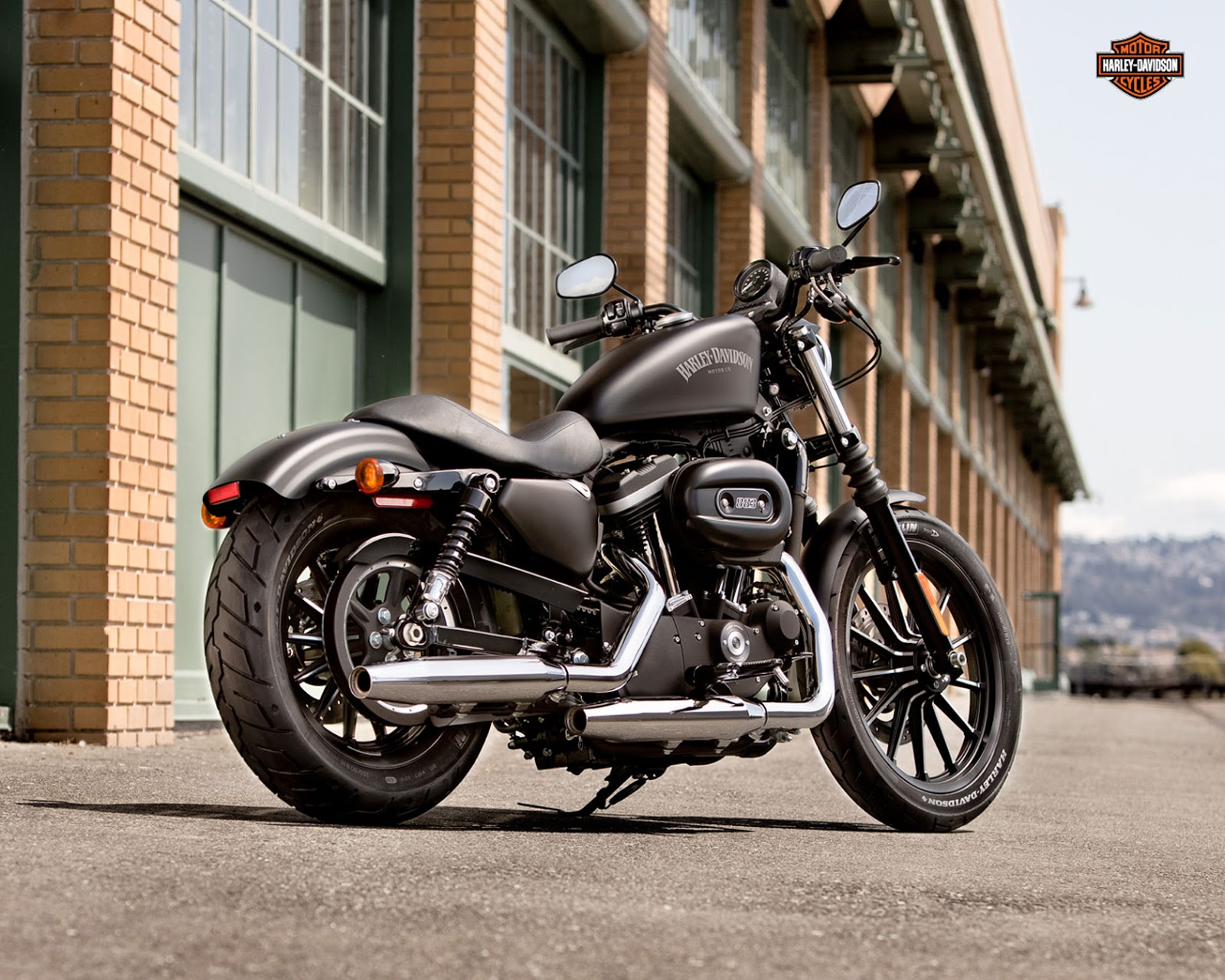 harley davidson motorcycle on the road Harley Davidson Accessories Guide