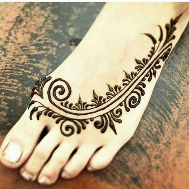 10 model henna  mehendi kaki  simple  HennaBalikpapan