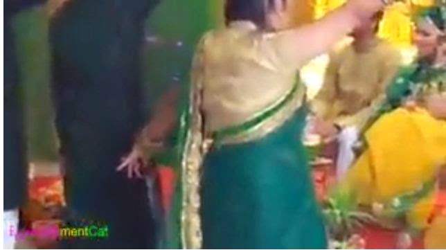 Punjabi girl dance on Wedding, punjabi girl wedding dance video, girl dance on mehni function, mehndi girl dance on Function, 