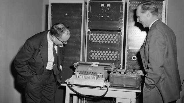 Thanksgiving Tech Support: Exactly How Much You Should Care About Everyone at Home