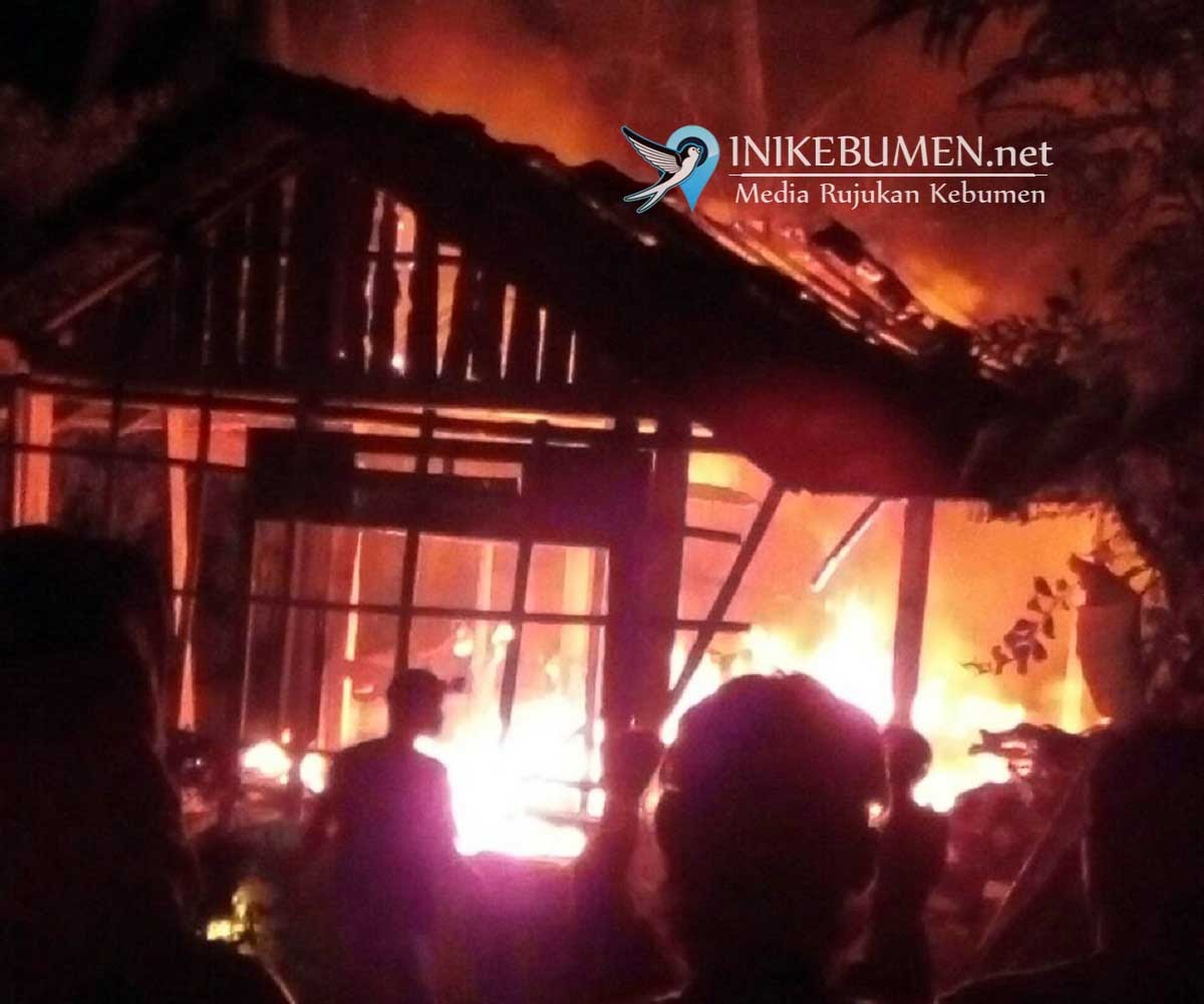 Lupa Tak Matikan Tungku, Rumah Tarsinem Ludes Terbakar