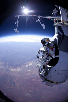 Fearless Felix Parachute Jump 18 Miles Roswell