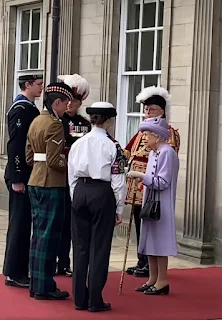 Queen Elizabeth II attends ceremonial of keys