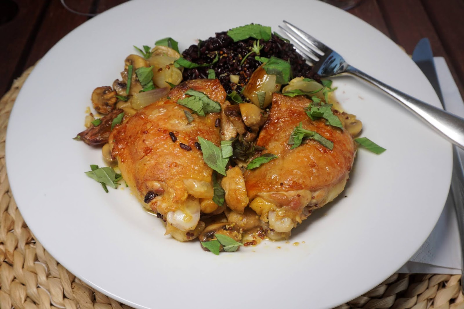 Oven-braised chicken thighs