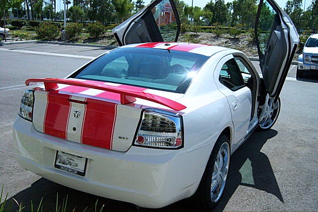 Modified Car Charger White Red stripes Custom Interior