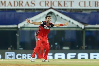 Harshal Patel's five-for and ABD's onslaught as RCB last-ball win