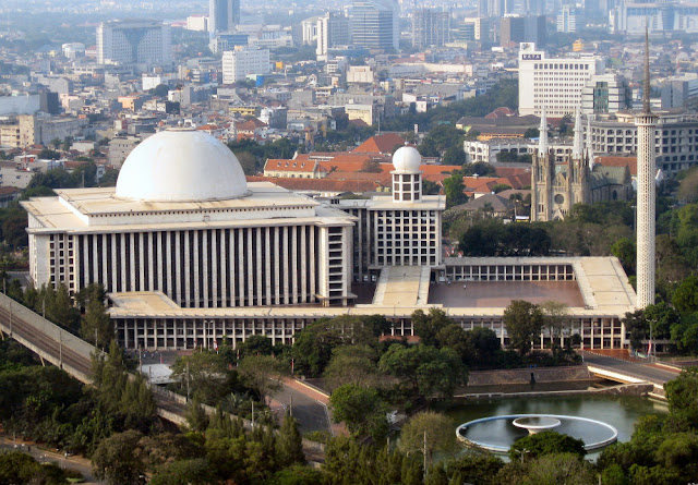 masjid bersejarah di Indonesia 