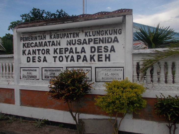 Nusa Penida Part 2 Desa  Toyapakeh