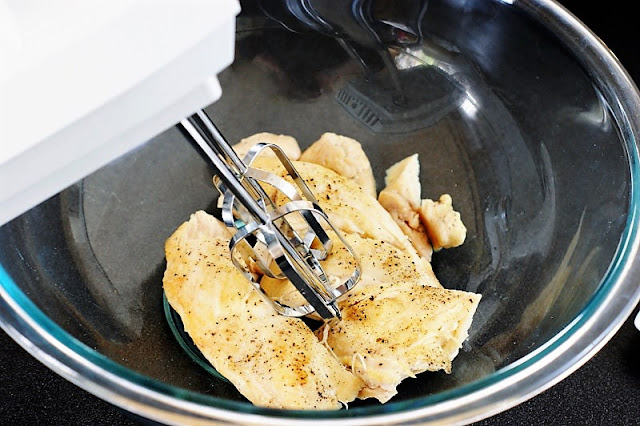  Keep running across recipes that call for shredded chicken and not sure what to do How to Make Shredded Chicken  3 Easy Ways