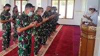 TURUT BERBELASUNGKAWA ATAS MENINGGALNYA PRAJURIT TNI AL, LANTAMAL VIII GELAR DOA BERSAMA