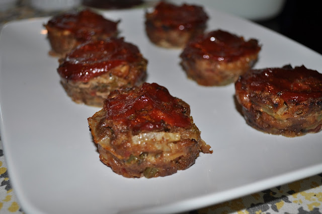 MUFFIN, MEATLOAF, MEAT, GROUND BEEF, DINNER, RECIPES, WEEKNIGHT, QUICK, EASY