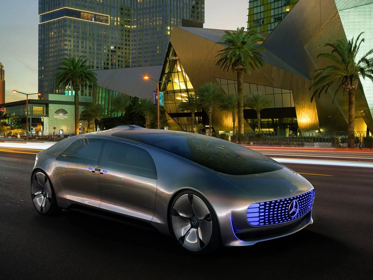 Mercedes-Benz F015 Luxury in Motion Concept