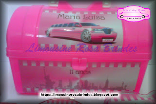 limousine rosa brindes, kit maquiagem limousine rosa, kit fashion limousine rosa, kit beleza limousine rosa, lembrancinha limousine rosa, tema limousine rosa, festa limousine rosa, lembrancinha limousine pink, tema preto e rosa, limousine pink