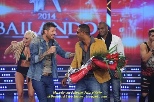 Marcelo con Peluche, John y Vicky.JPG