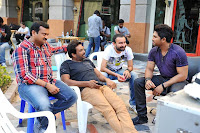 Iddarammayilatho Working Stills