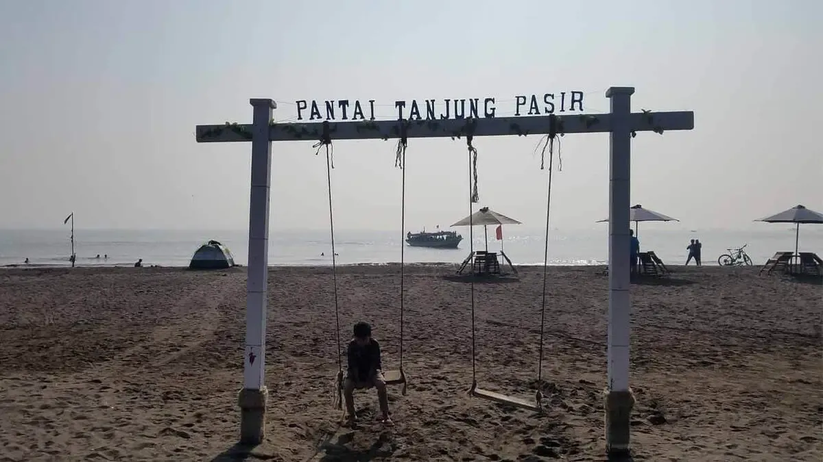 ayunan - pantai tanjung pasir tangerang