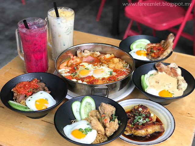 IndoBowl Cafe Menyediakan Sajian Mee Segera Indomie Dengan 