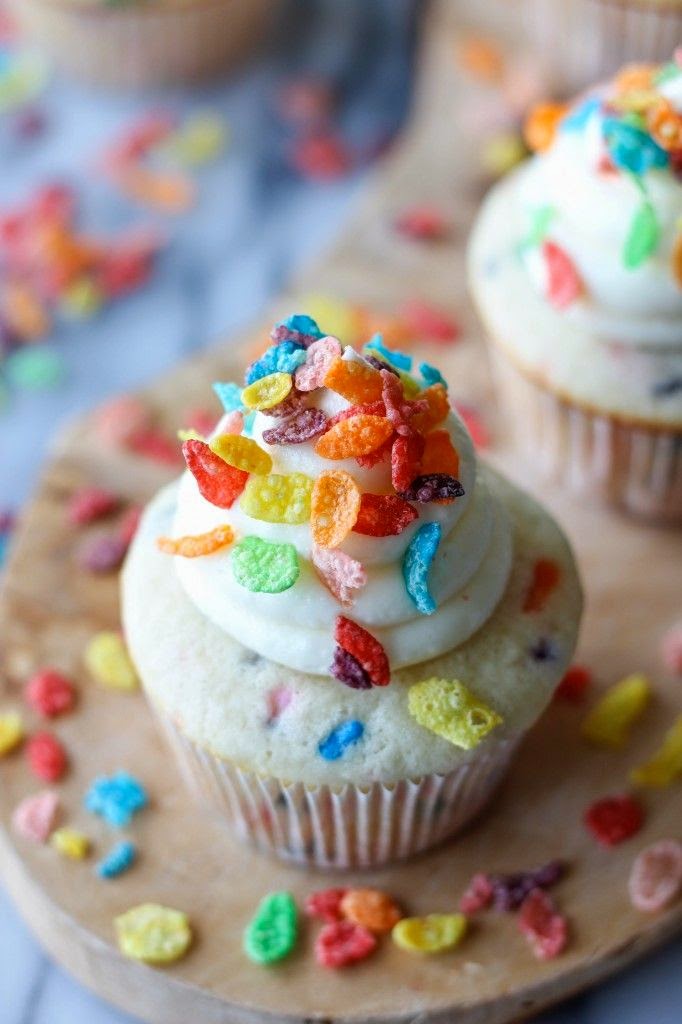 Cupcake Fruity Pebbles