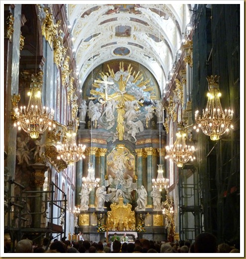 16-altar