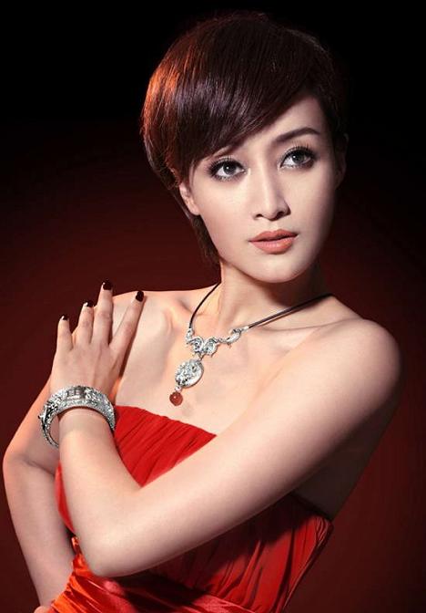 Zhao Zi Qi - Jewelry Ads Photoshoot | acroholic