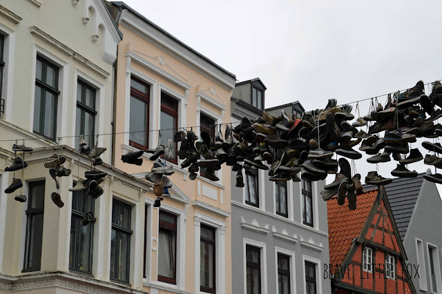 Hängende Schuhe Norderstraße Flensburg