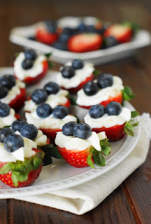 Red White Blue Cheese Cake Strawberries