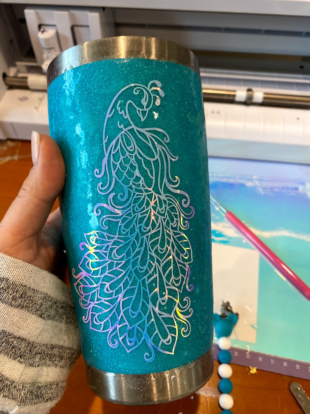 How To Make Glitter Tumblers With Epoxy For Beginners Silhouette School How To Make Glitter Tumblers With Epoxy For Beginners Silhouette School