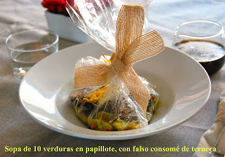 Sopa ligera de 10 verduras en papillote con falso consomé de ternera 