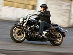 2011 YAMAHA V-Star 950 motorcycle pictures 1