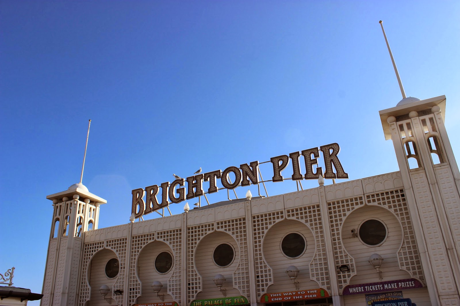 lifestyle, Brighton, Brighton pier, beach, sunshine, tourist, gay, north laines, shopping, food, summer, That Guy Lukey, blog, what to do in Brighton, Brighton pavilion, where to go in Brighton, Brighton Day Out, Brighton Beach