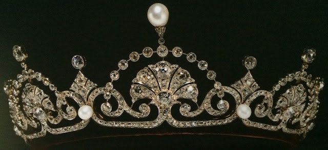 Lotus Flower Tiara Queen Elizabeth United Kingdom