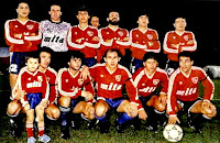 Club Atlético INDEPENDIENTE DE AVELLANEDA - Avellaneda, Buenos Aires, Argentina - Temporada 1990 - Pedro Monzón, Sergio Vargas, Ricardo Giusti, Rogelio Delgado, Marcelo Morales y Domingo Acevey; José Bianco, Claudio Osterrieth, Ricardo Bochini, Jorge Muñoz y Martin Ubaldi - En un partido de la Copa Libertadores