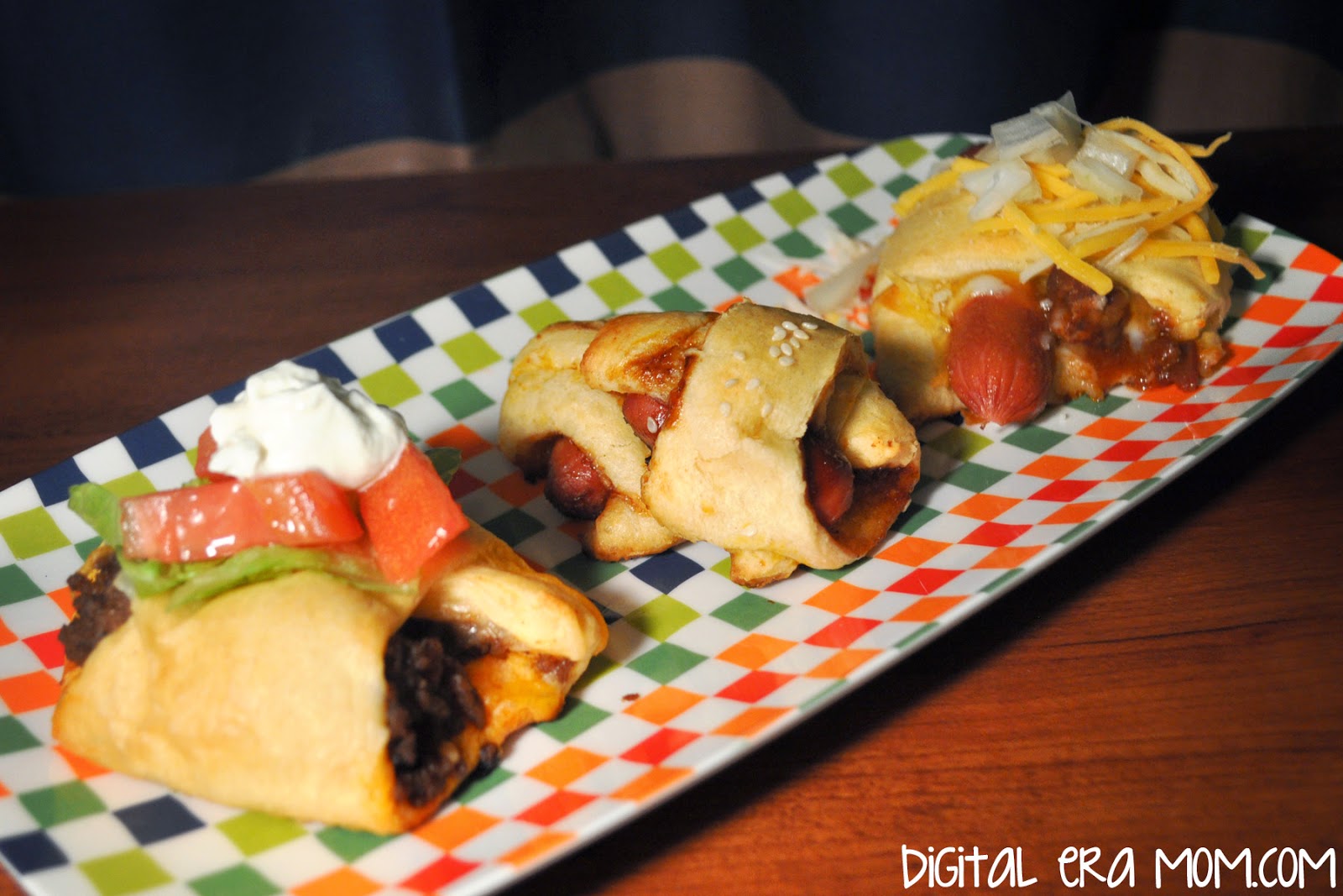 http://digitaleramom.com/2014/04/21/pigs-in-a-blanket-3-new-twists/