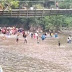 Jembatan Gantung Ambruk saat Lomba 17-an, Puluhan Warga Berjatuhan ke Sungai