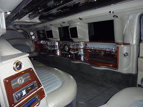 Hummer H2 Limosine Interior