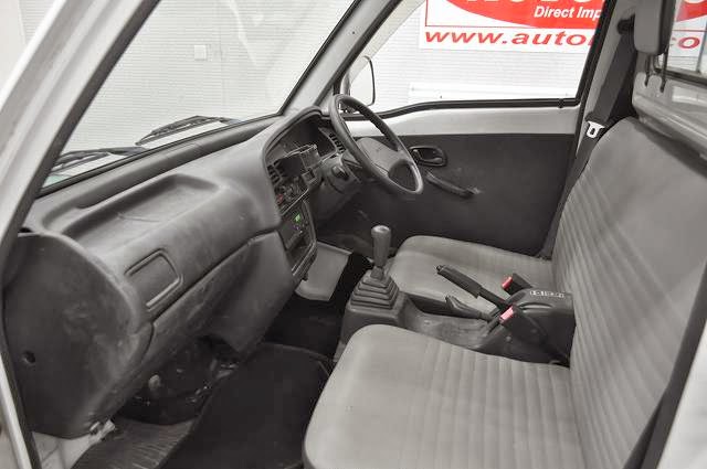 1995 Suzuki Carry 4WD for Tanzania to Dar es salaam