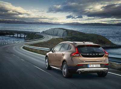 2013 Volvo V40 Cross Country