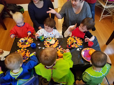 toddler pumpkin party painting with mommas