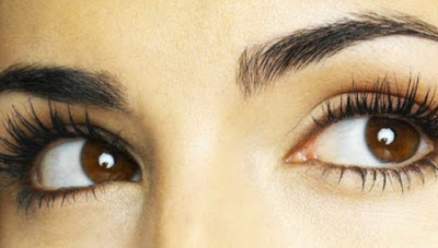 Natural Ways to Thicken and lengthen eyelashes
