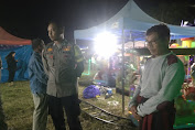 Bhabinkamtibmas Polsek Makale Bersama Lurah Sarira, Pantau Kamtibmas di Pasar Malam Rantelemo 